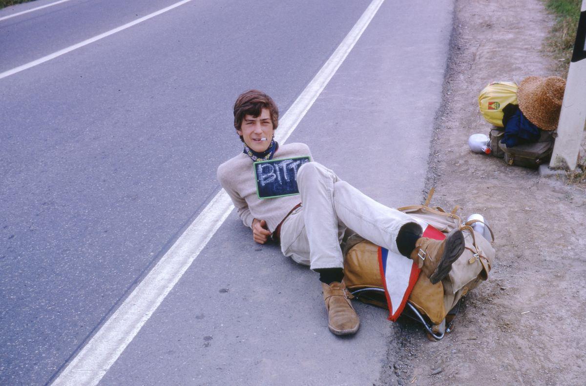 Un moment de repos au bord de la route