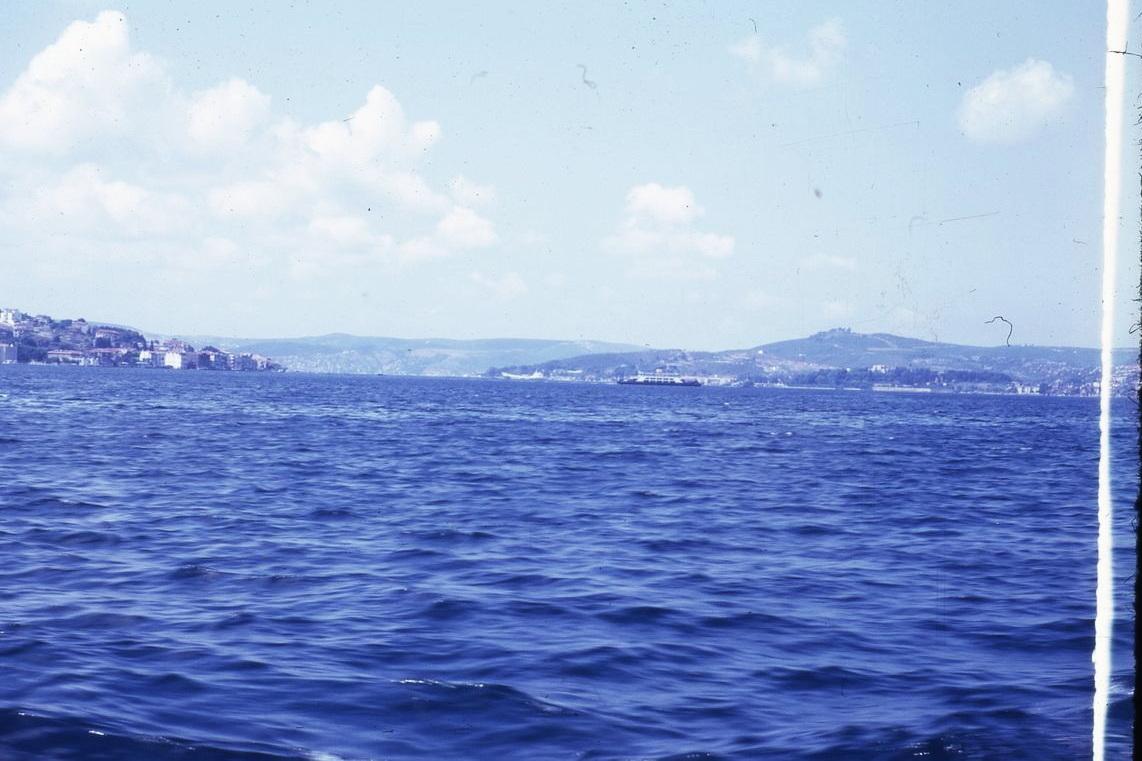 Traversée du Bosphore  —La Corne d'Or