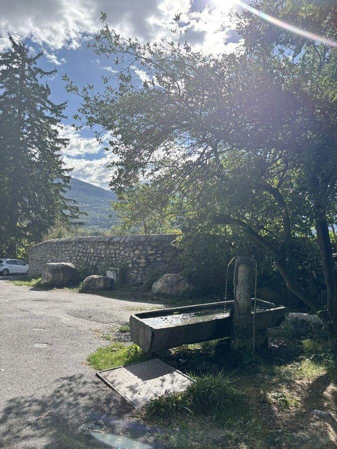 Au bas de la Côte Chamois